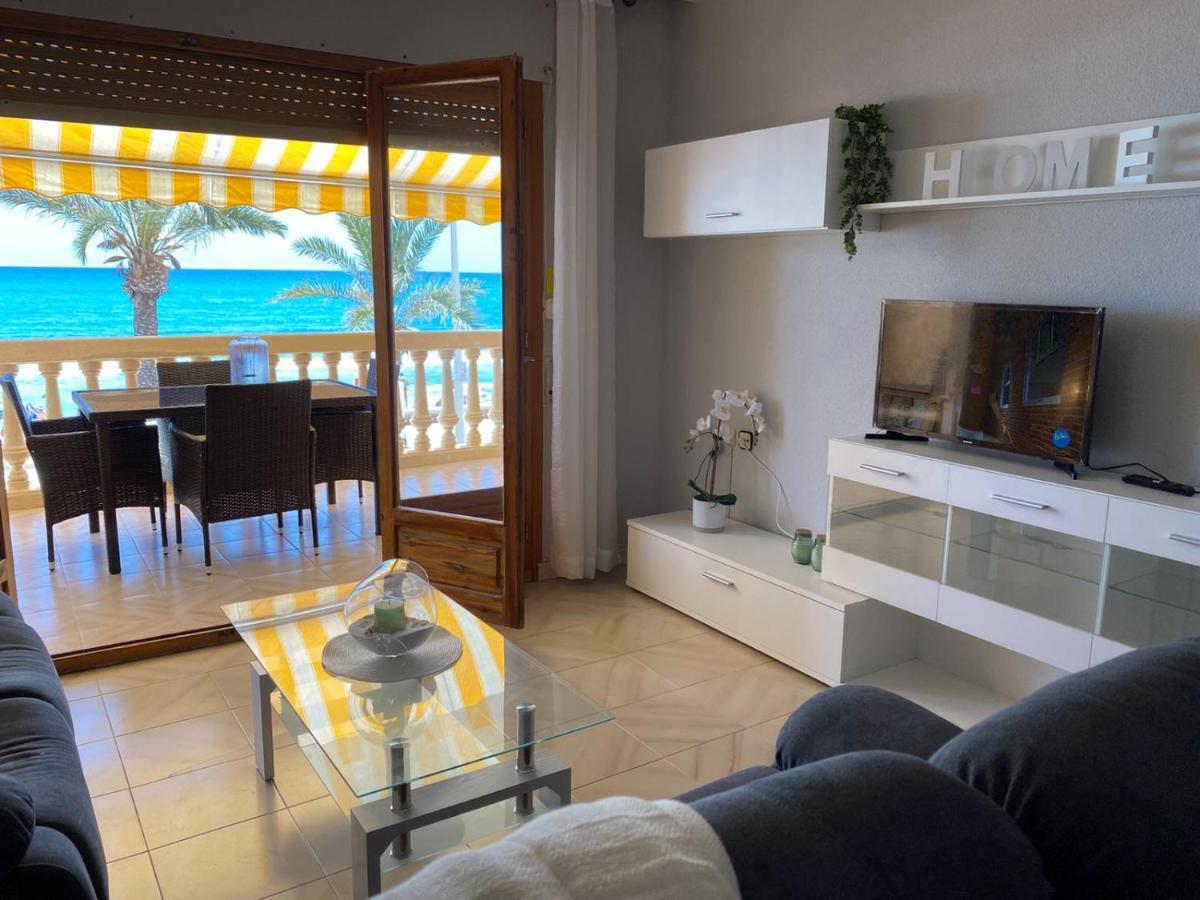 Apartamento Frente Al Mar En El Campello Luaran gambar
