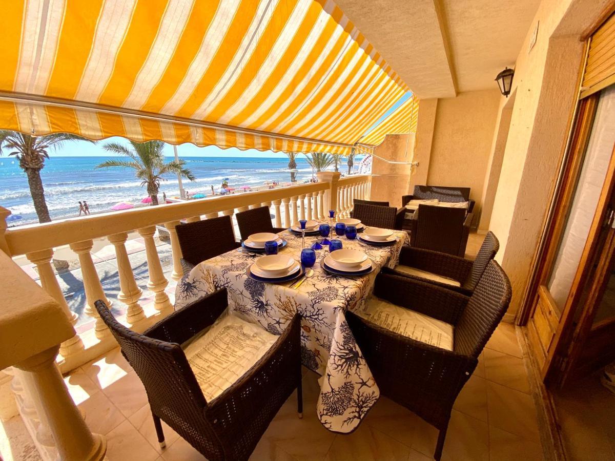 Apartamento Frente Al Mar En El Campello Luaran gambar