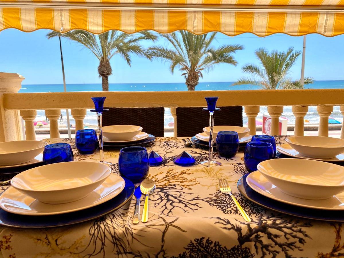 Apartamento Frente Al Mar En El Campello Luaran gambar