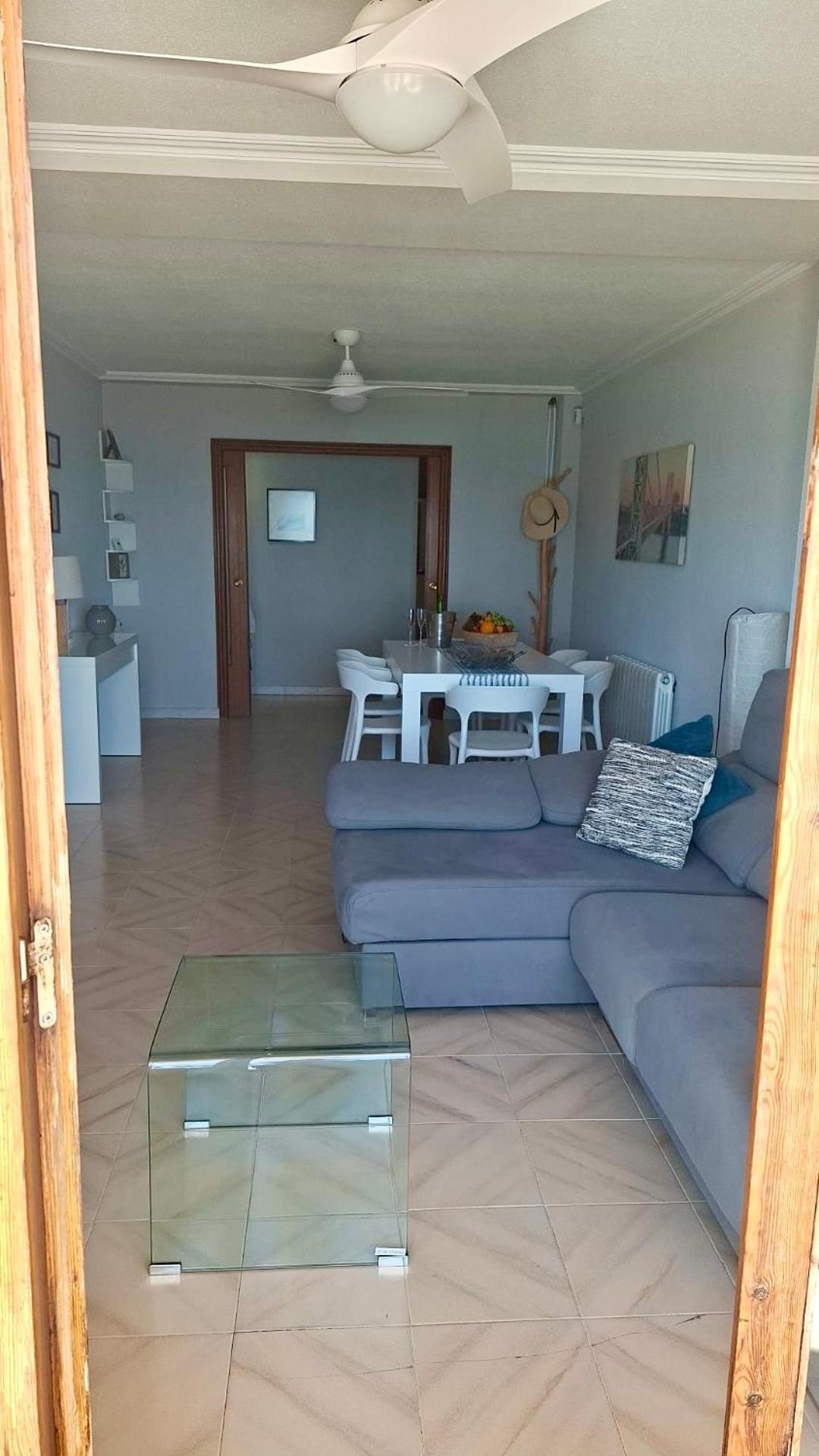 Apartamento Frente Al Mar En El Campello Luaran gambar